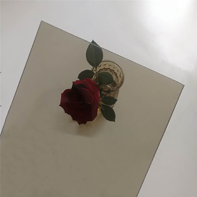 茶色PC板